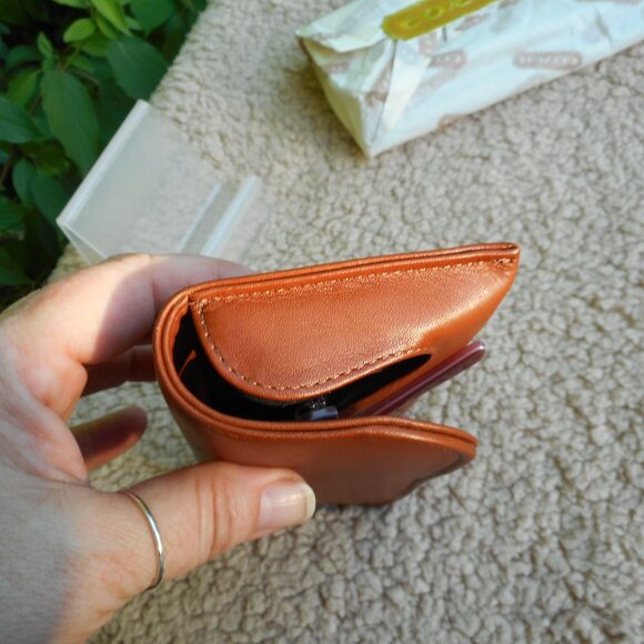 *SOLD* Vintage Coach  Hard  Eyeglasses Case New in British Tan, 7243 - Picture 5 of 7